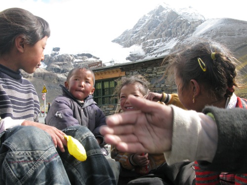 Tibet Tour - Kids Begging