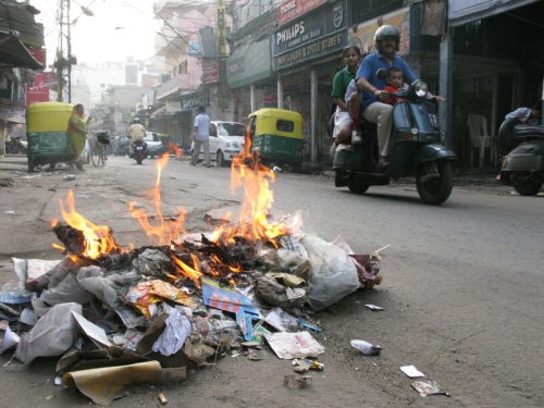 Pahar Ganj, Delhi - Burning Trash